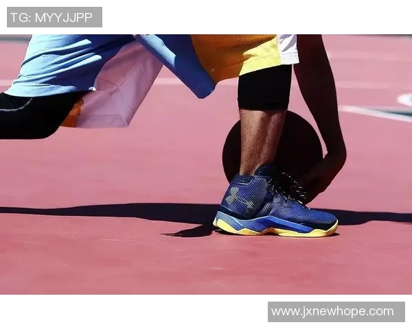 足球明星展现篮球技巧的精彩瞬间与运动跨界的魅力